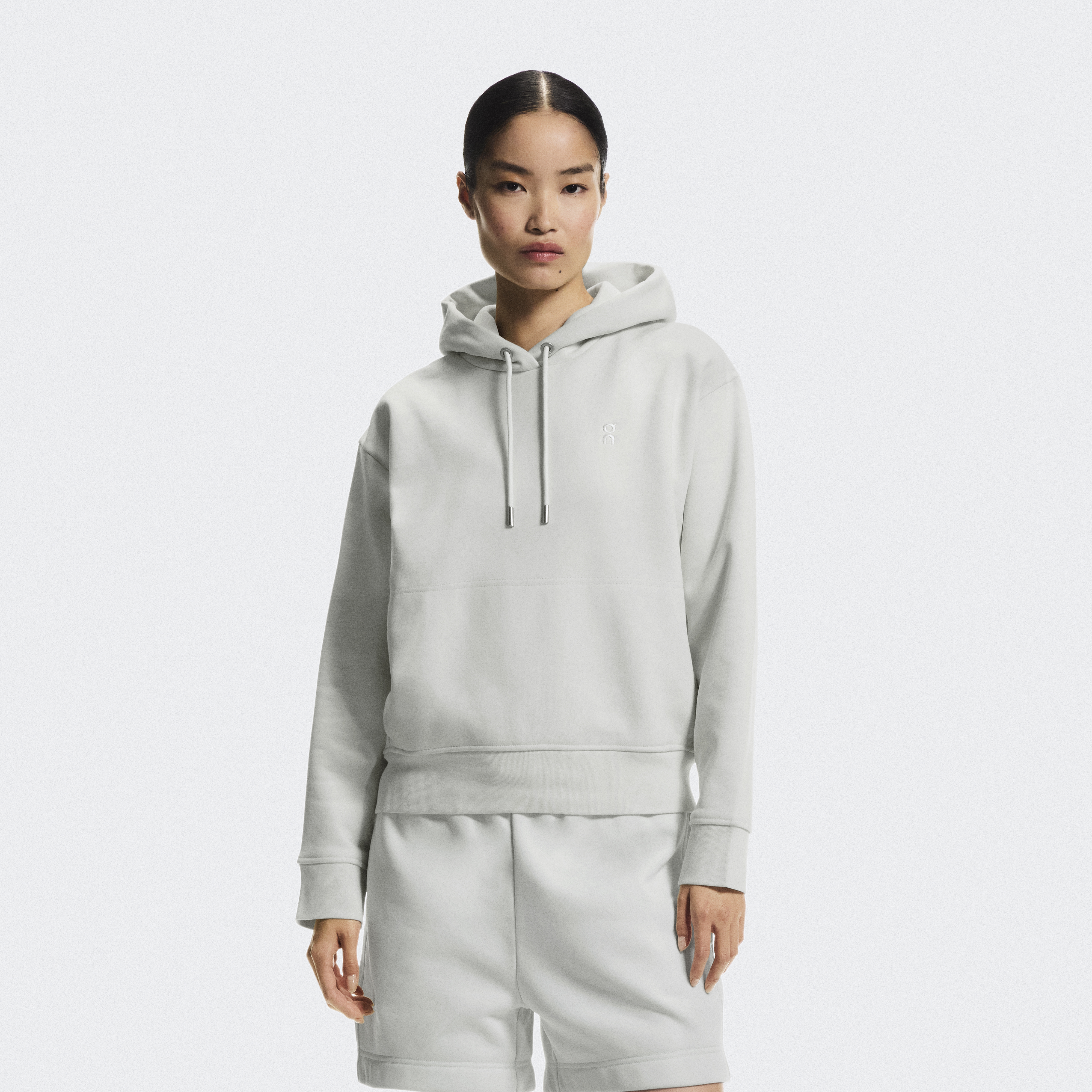 Hoodies & Sweatshirts | On Japan
