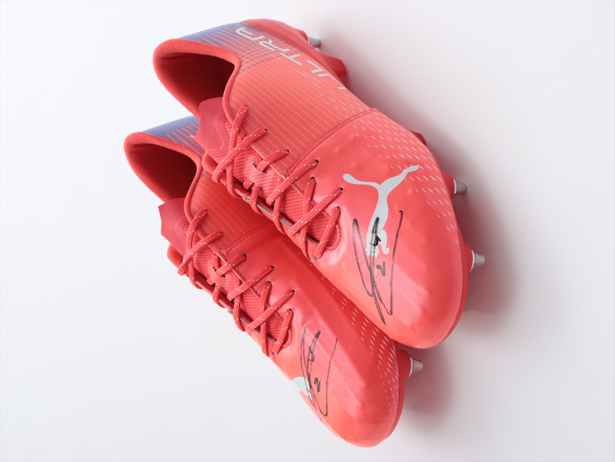 HATTRICK（ハットトリック）-選手の想いをファンへ届ける公式