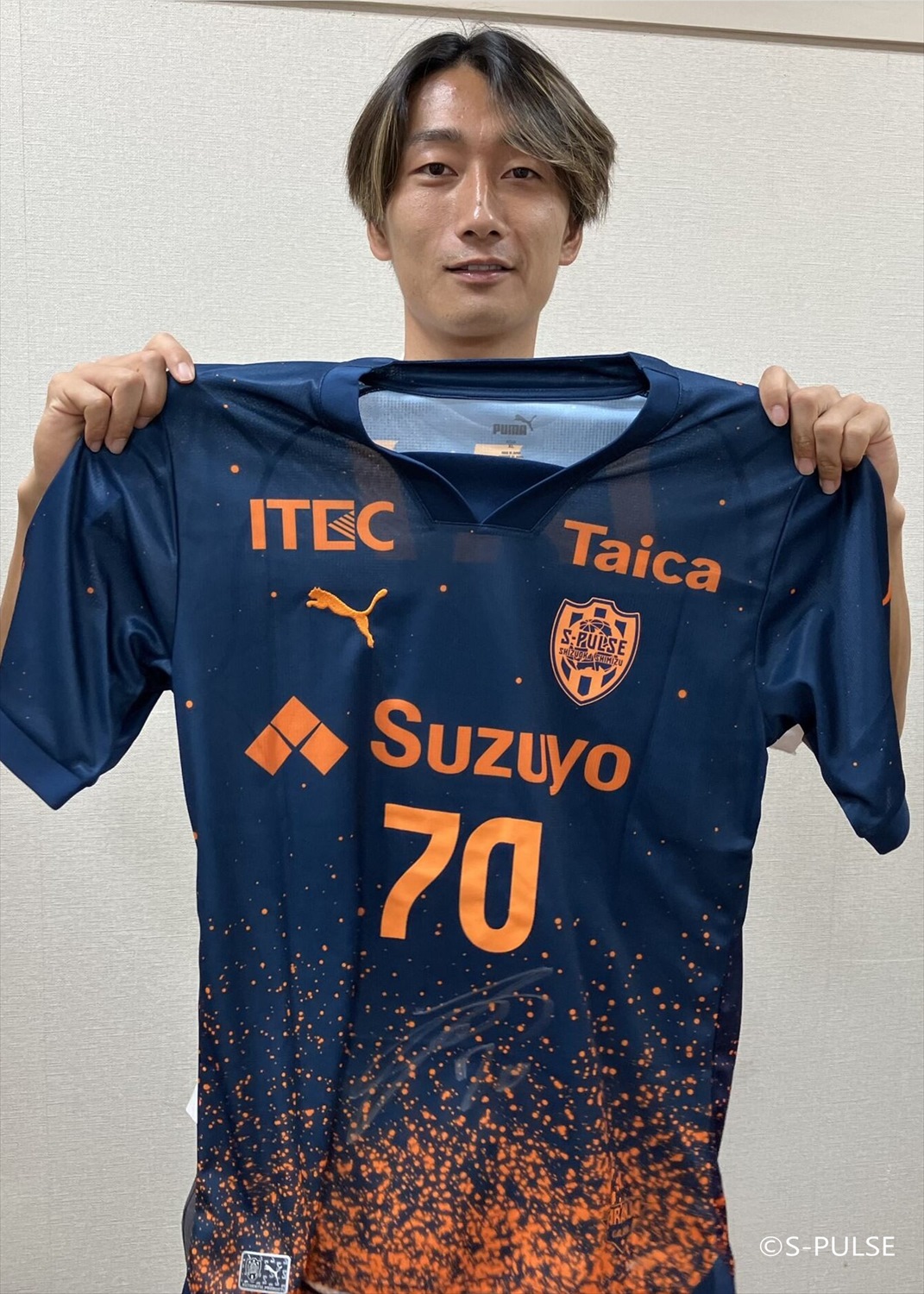 HATTRICK（ハットトリック）-選手の想いをファンへ届ける公式