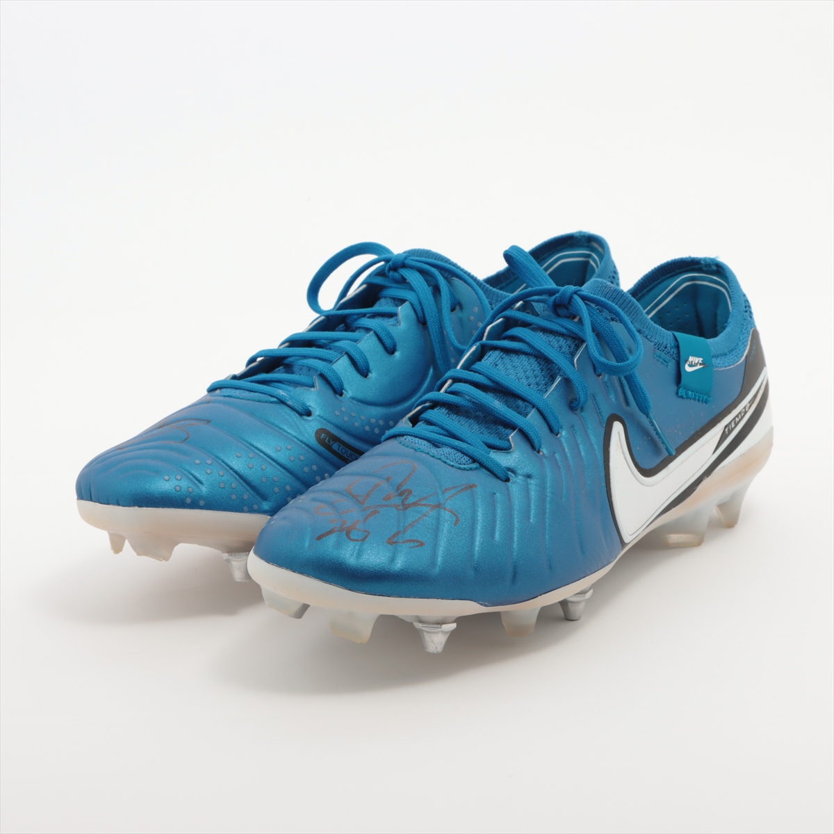 HATTRICK（ハットトリック）-選手の想いをファンへ届ける公式