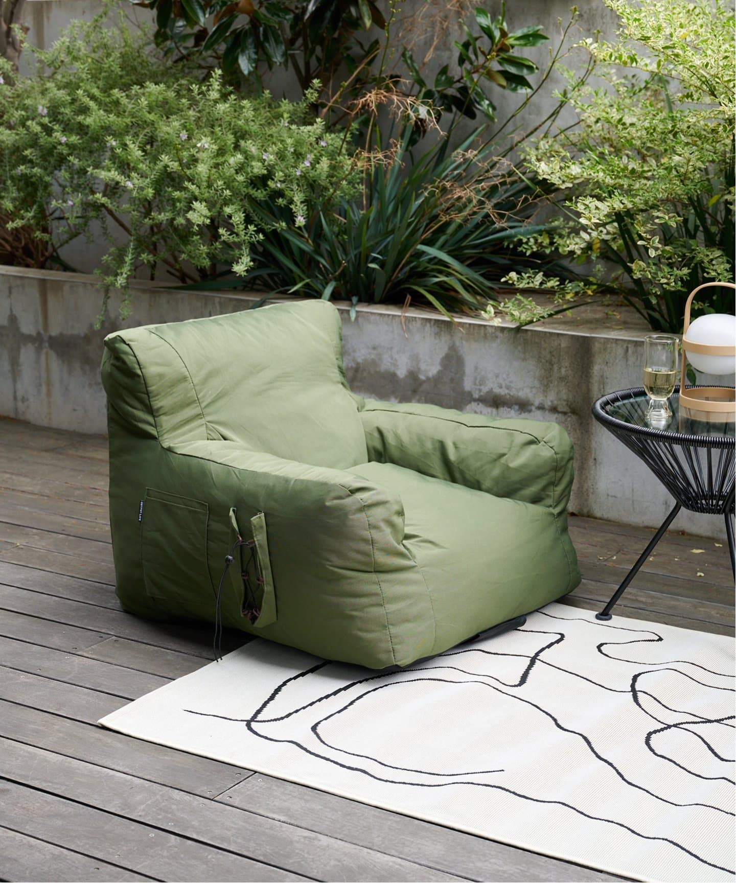 OUTPUT LIFE】Compression Garden Sofa NEW コンプレッションガーデン