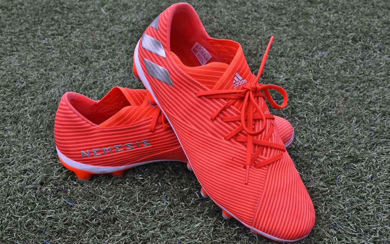 抜群のフィット感と安定感を体感！ アディダス「ネメシス」新作