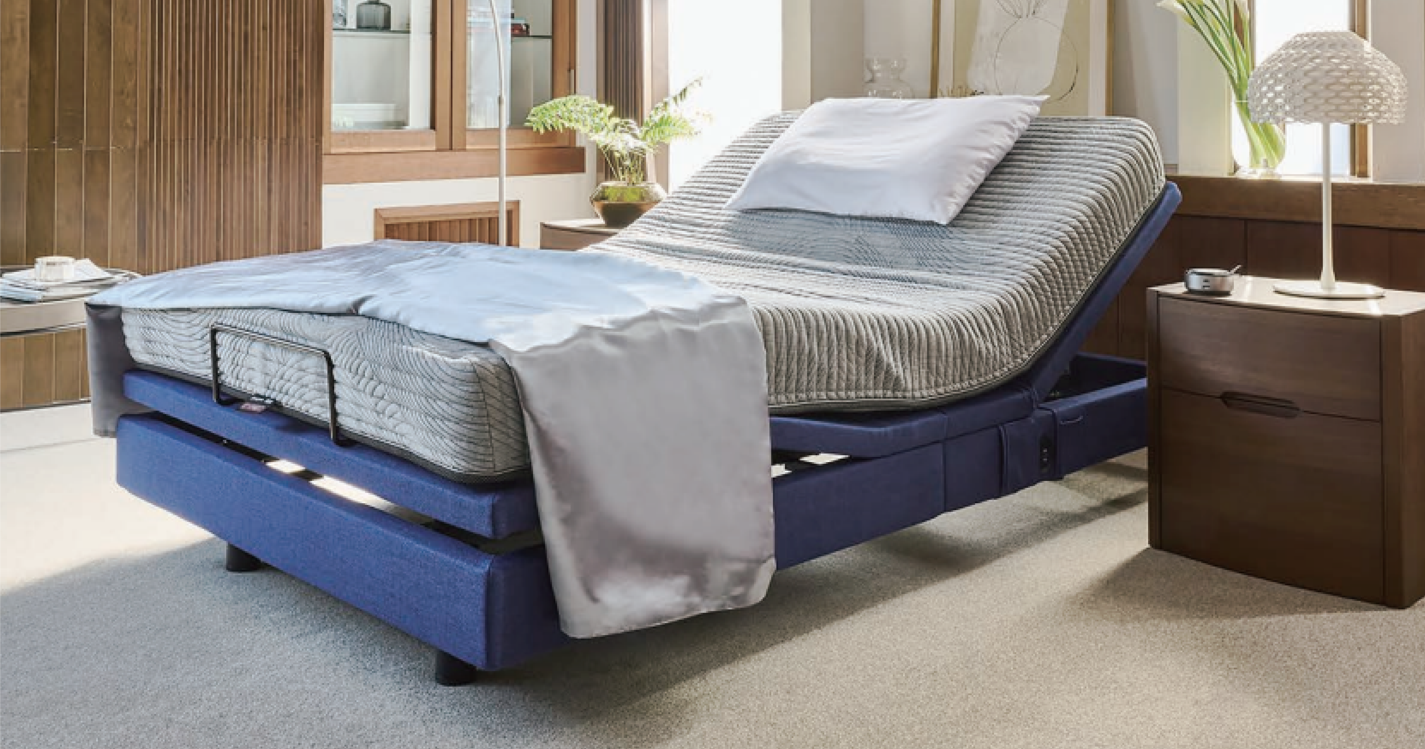 シモンズ｜電動リクライニングベッドセット｜シムレストプラス