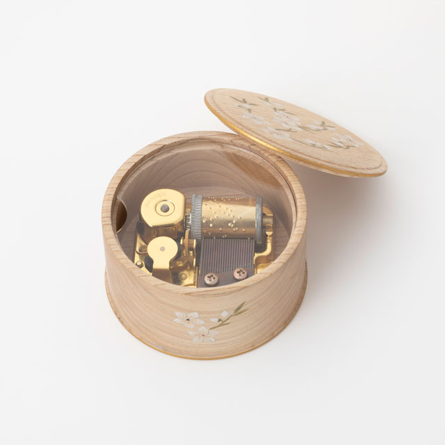 桃花手箱のオルゴール うれしいひなまつり【順次発送予定】｜家を装う