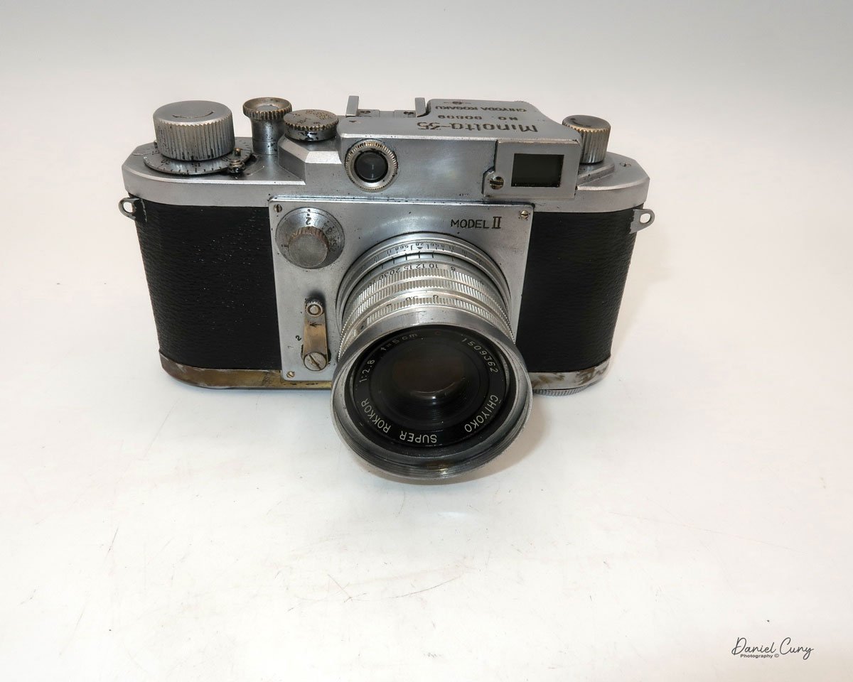 Minolta-35 Model II — Concert Photos, Historical Images, Widelux