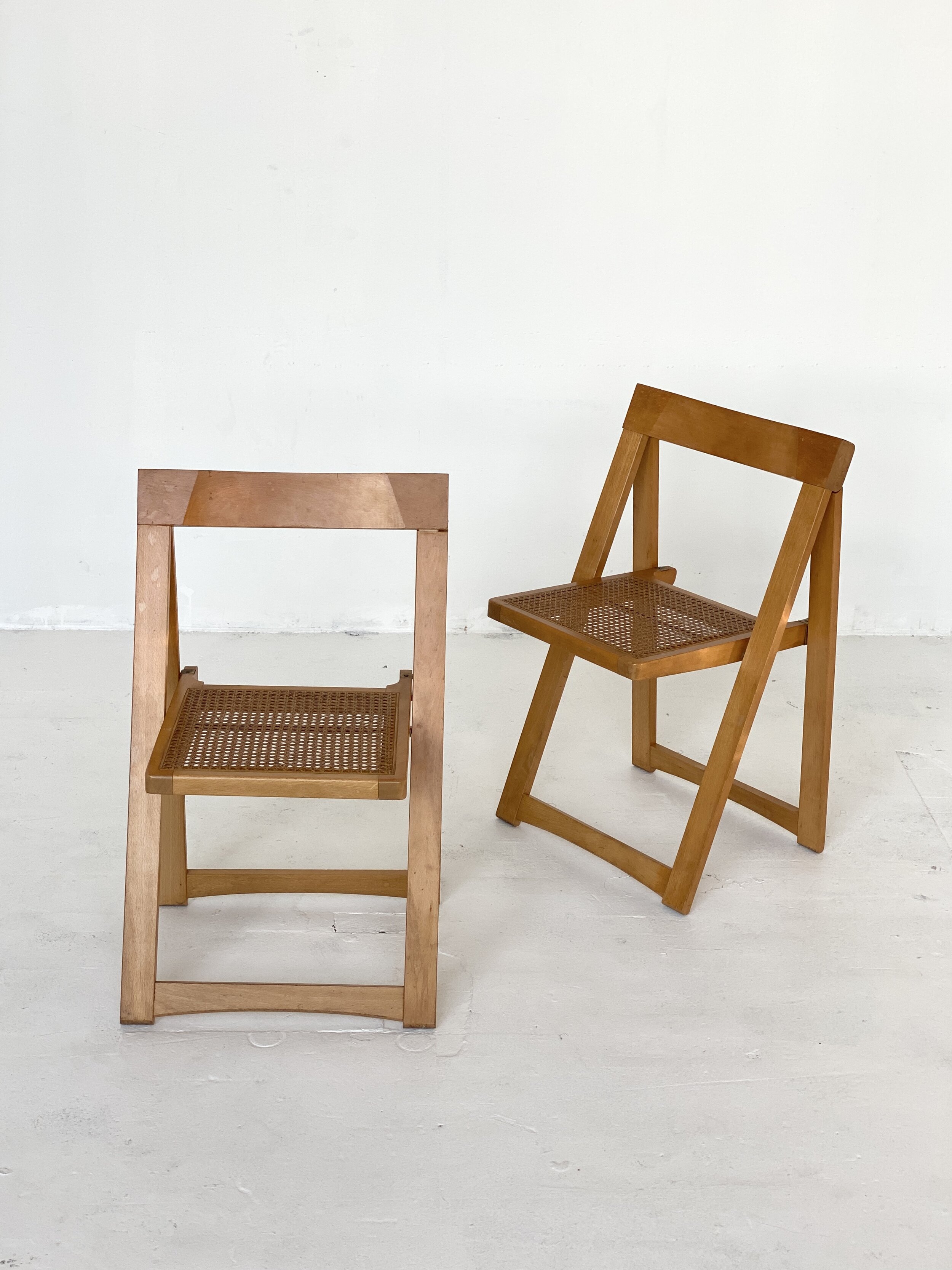 Vintage Maple + Rattan 