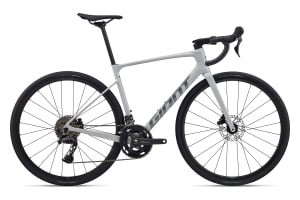 Defy Advanced 2 (2026) | Endurance bike | Giant Bicycles Japan 日本