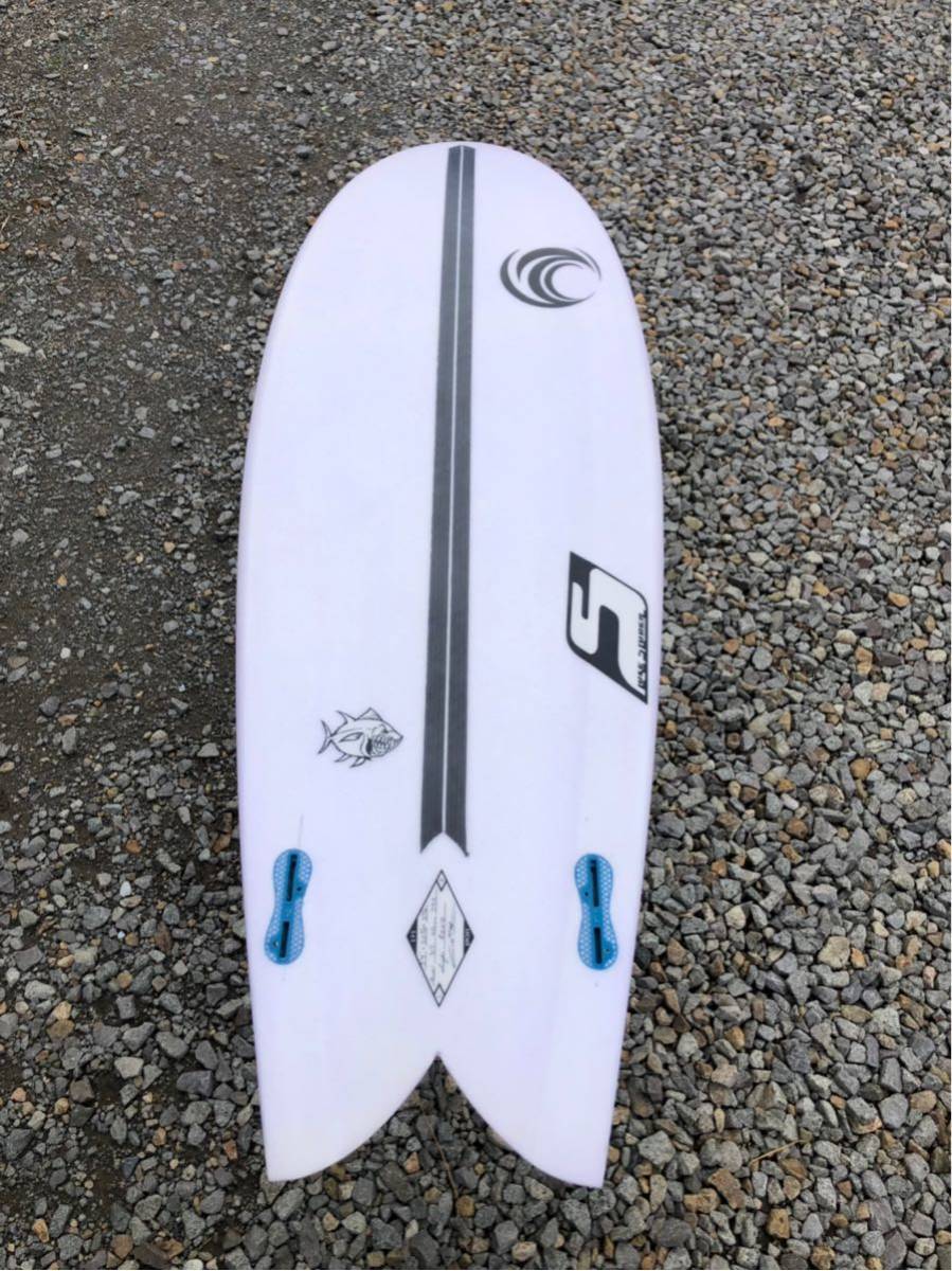 サーフボード ルークスチューダー
