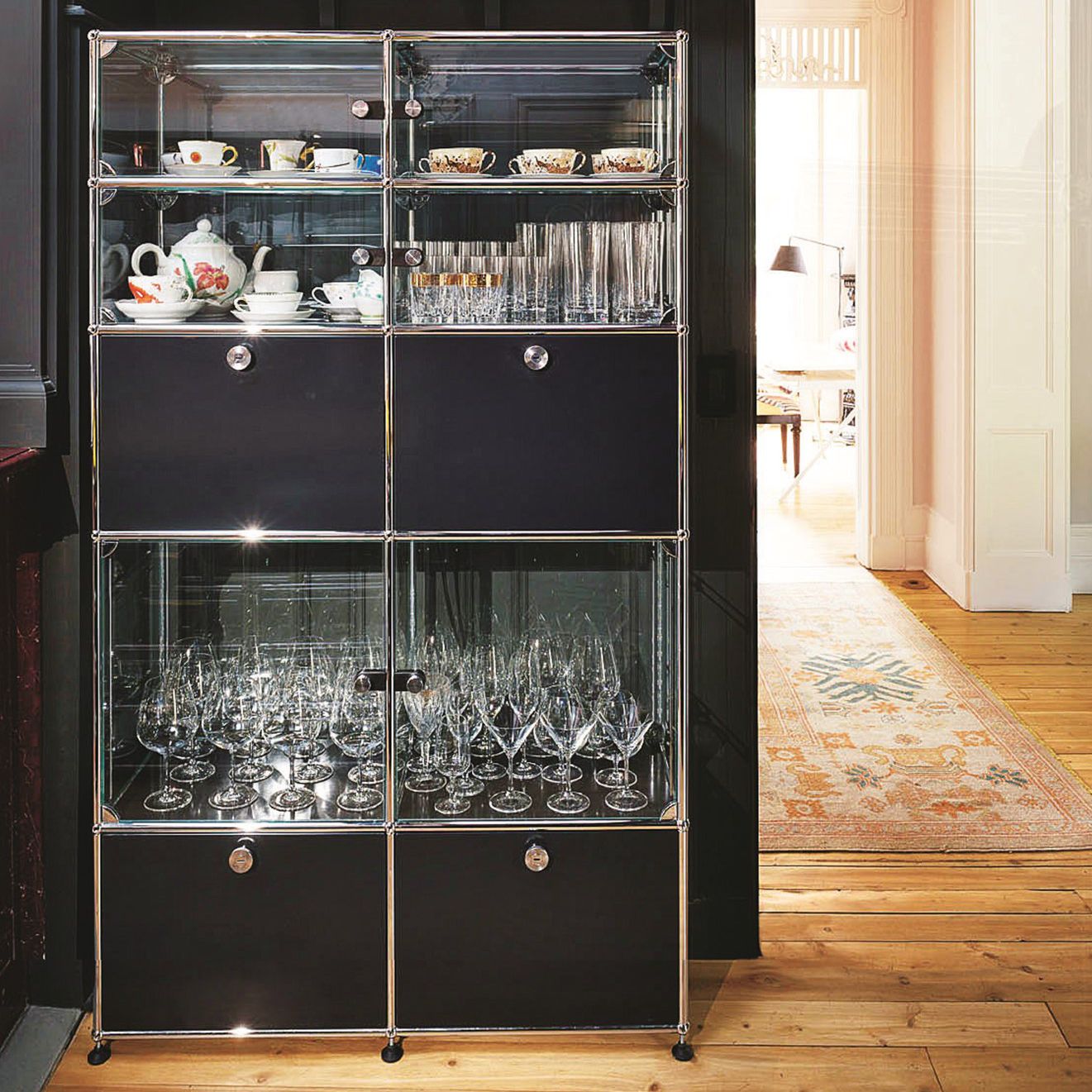 現代風食器棚 - USM Haller - USM Modular Furniture - ガラス製 / 金属製