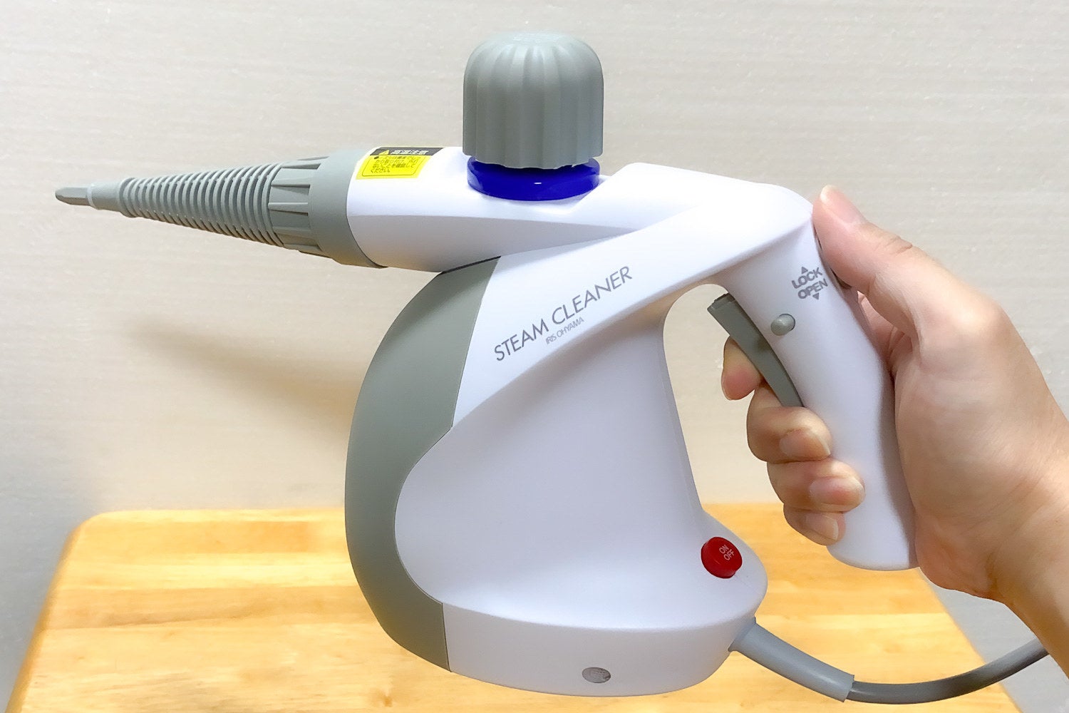 これで4000円台から…アイリスオーヤマのスチームクリーナーで掃除してみた