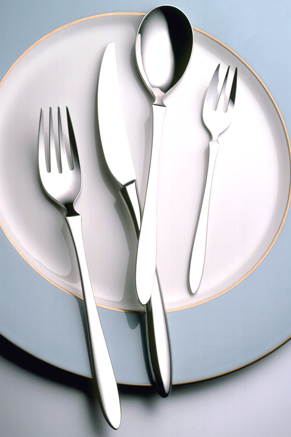 国産カトラリーのトップブランドラッキーウッド プレコ ディナー 30pcs