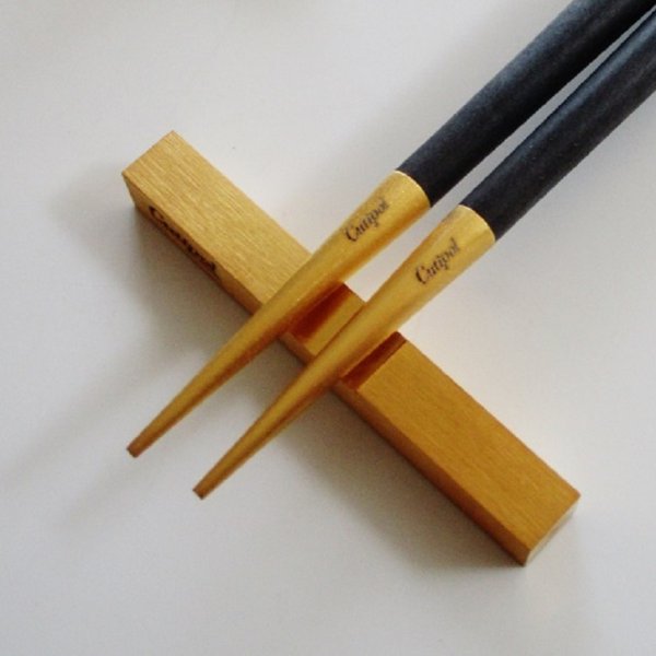 クチポール Cutipol GOA ゴア ブラックゴールド 箸 + 箸置きセット