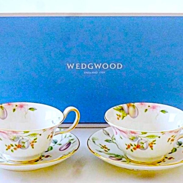 ウエッジウッドWEDGWOOD スウィートプラム ティーカップ＆ソーサー