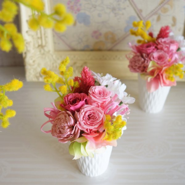 PINK CUTE】プリザーブド＆アーティフィシャルフラワーアレンジ ミモザ