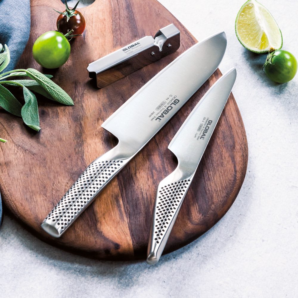 GLOBAL/グローバル 三徳包丁18cm＋小型包丁13cmセット（シャープナー
