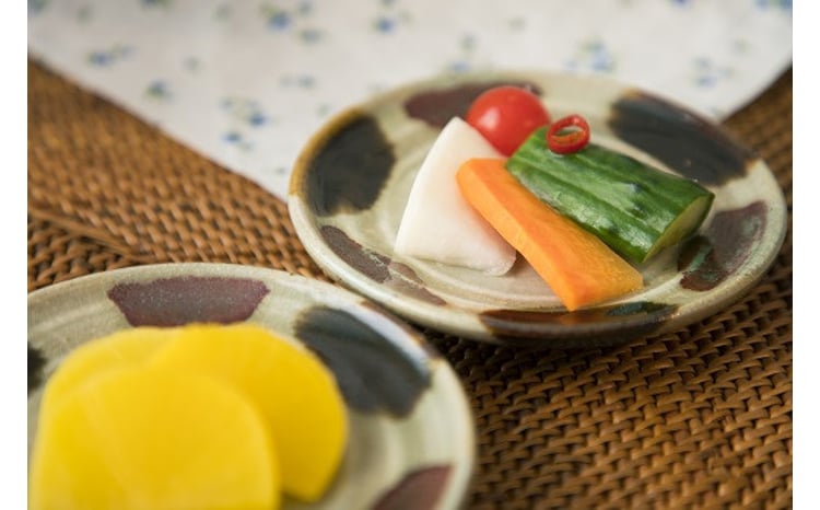 丸田宣政窯】黒牟田焼／流し掛け小皿2枚 - 佐賀県NPO支援｜ふるさと