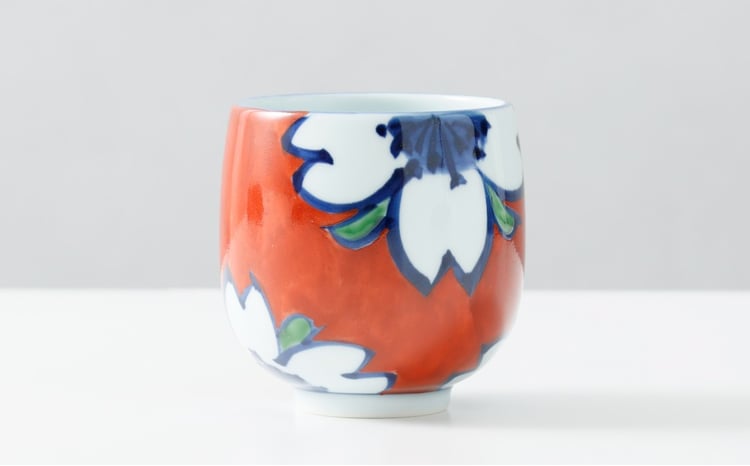 源右衛門窯】有田焼／赤濃桜絵湯呑み - 佐賀県NPO支援｜ふるさと