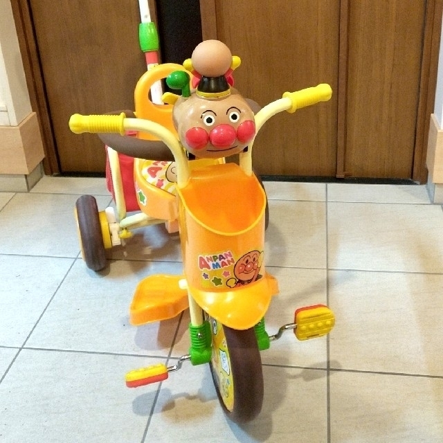 おでかけ三輪車 わくわくアンパンマンごう ピースIIの通販 by しゃこ