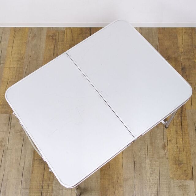 M8885 未使用 コールマン アルミ製 テーブル チェアセット170-5611