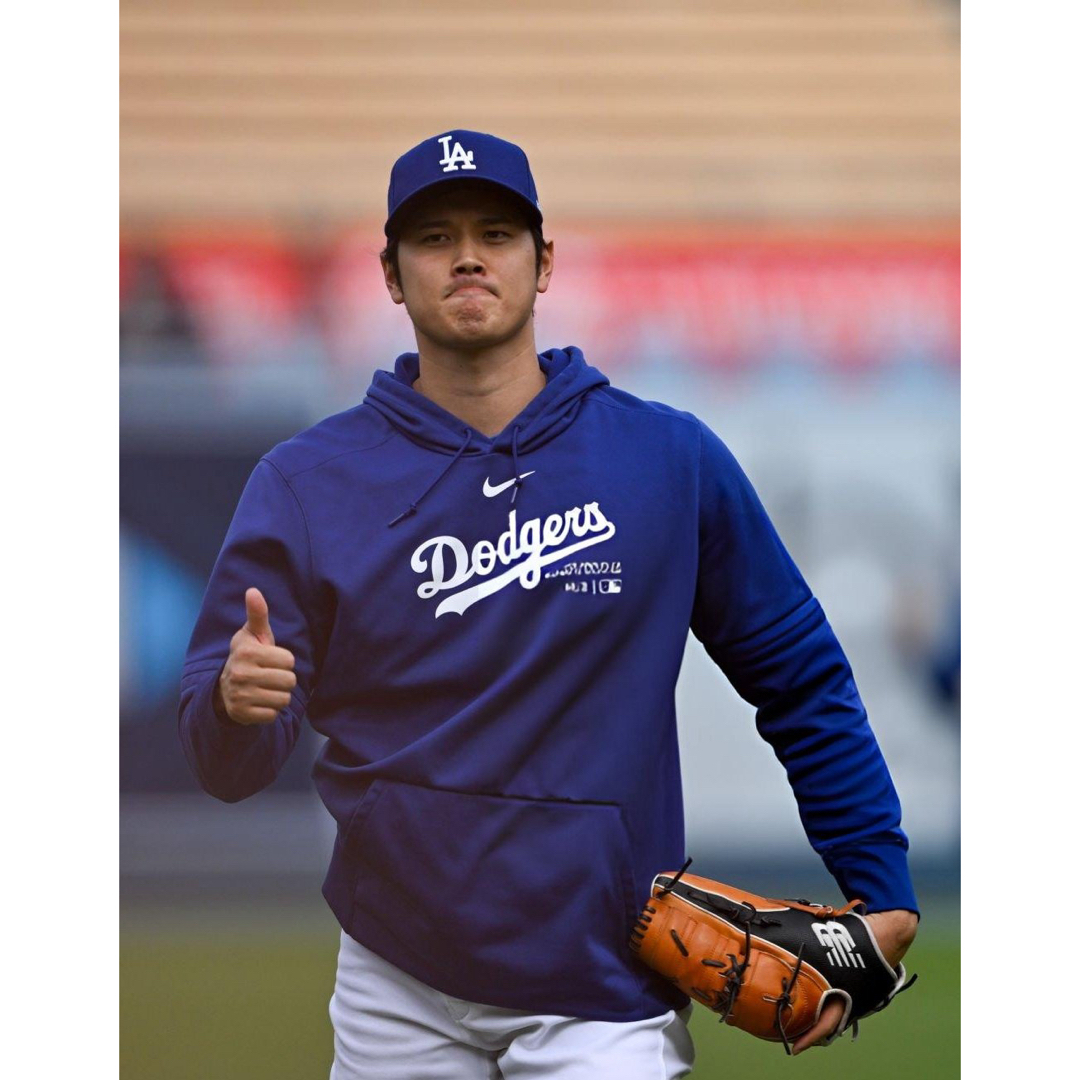 NIKE - 海外Mサイズ：ドジャース オーセンティック サーマ パーカー