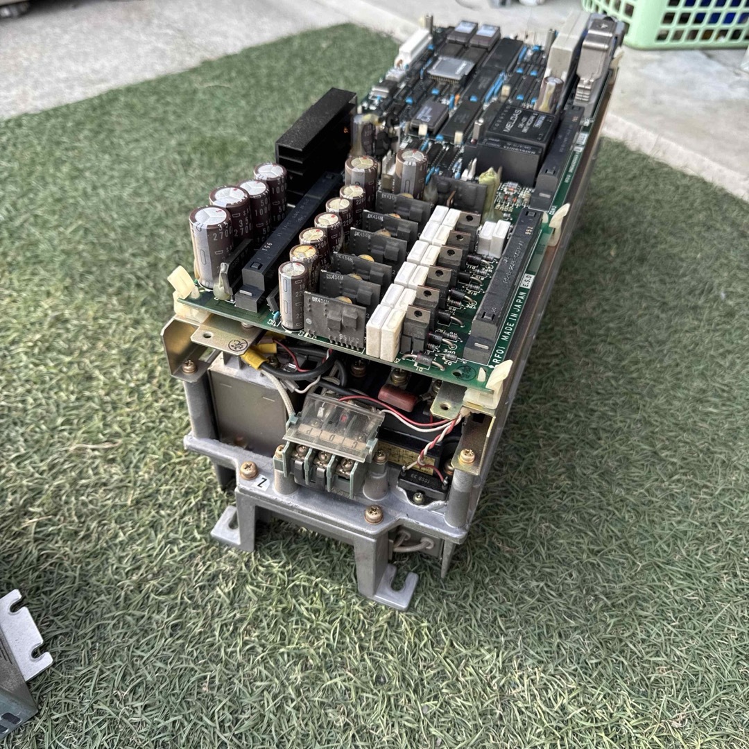 三菱 MR-S1-200-E01 サーボドライブ MRS1200E01の通販 by 機械☆工具