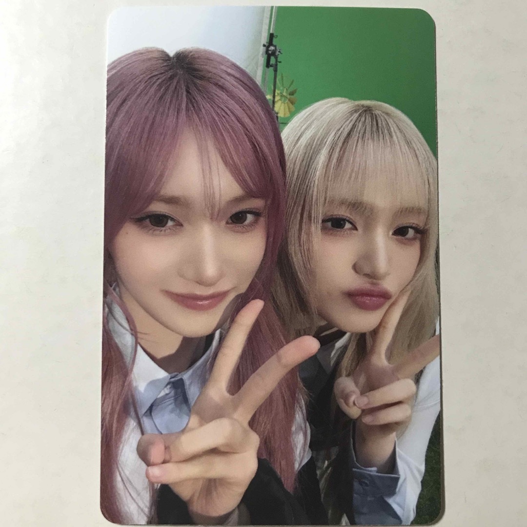 IVE SCOUT トレカ リズ・イソの通販 by よう｜ラクマ