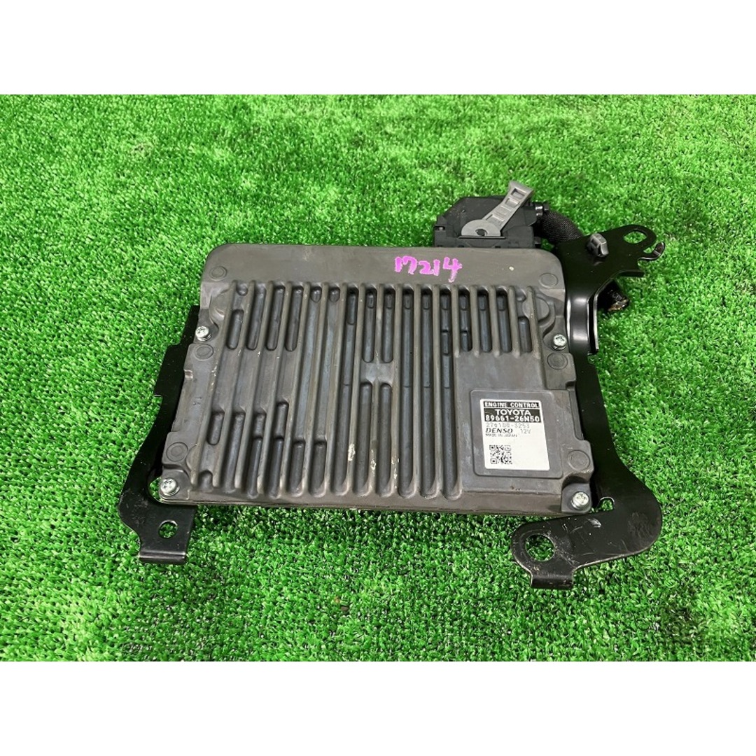 トヨタ - ハイエース GDH206K エンジンコンピューター・ECU ロングDX