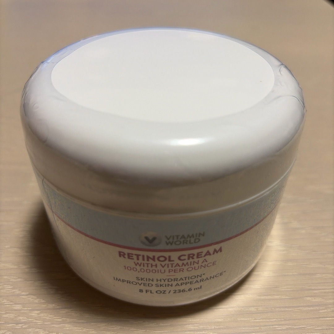 新品】ビタミンワールド レチノールクリーム 236.6mlの通販 by y♡｜ラクマ