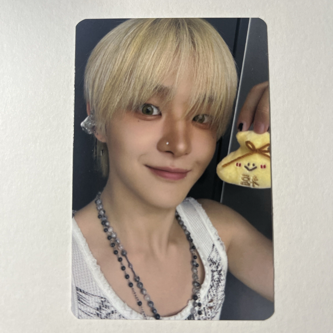 TREASURE 2026 シーグリ トレカ ジフン+アサヒの通販 by よう｜ラクマ