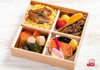 ジャパン松花堂弁当 肉 1,200円｜ボヘミアンラプソディ - くるめし弁当