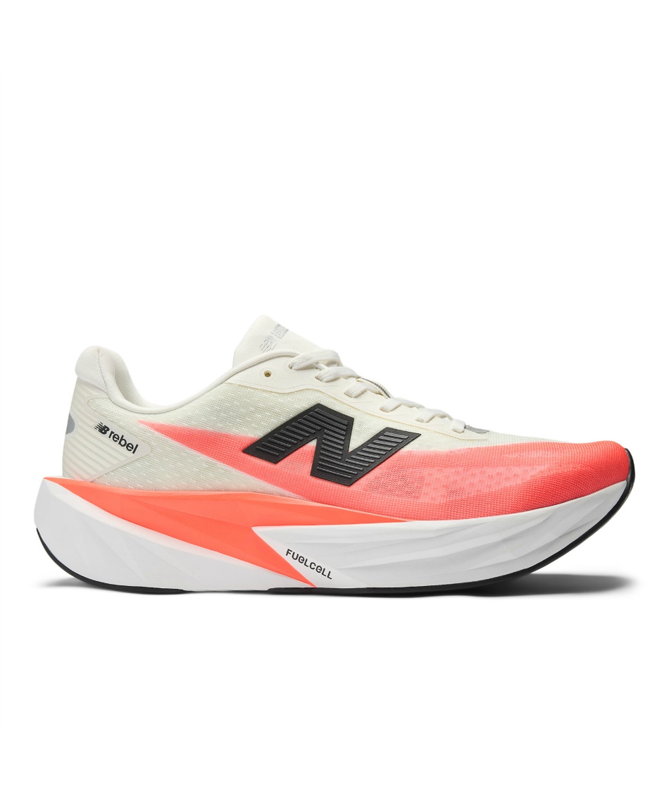 ランニングシューズ フューエルセル レベル v5 FuelCell Rebel v5