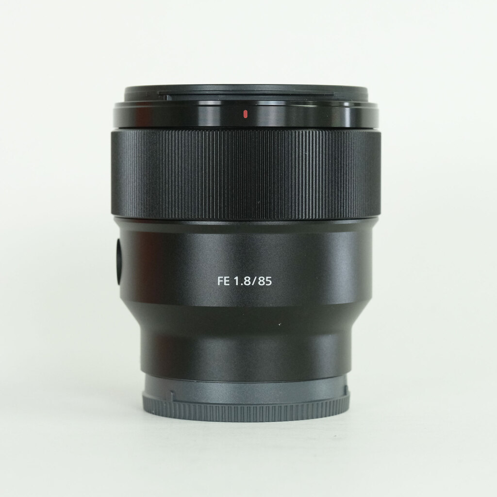 FE 85mm F1.8 SEL85F18 中古価格比較 - 価格.com