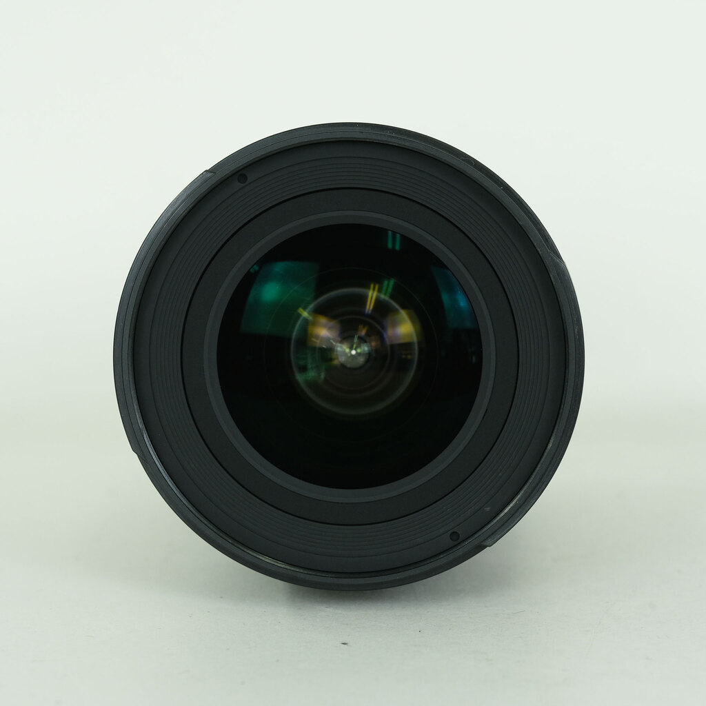 Nikon AF-S NIKKOR 16-35mm F4 G ED VRの出品 | ONE SCENE（ワンシーン）