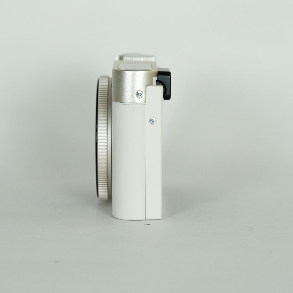 LEICA C(Typ112) ライトゴールドの出品 | ONE SCENE（ワンシーン）