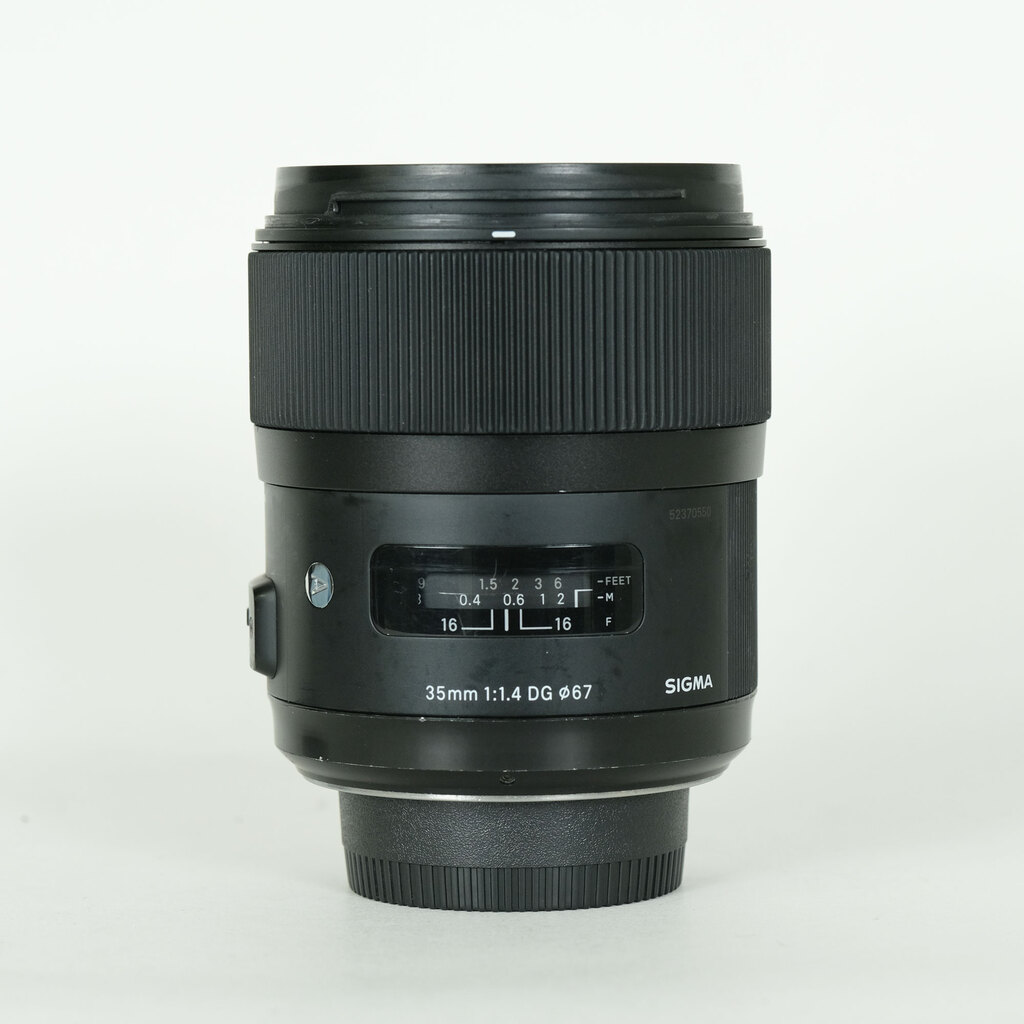 35mm F1.4 DG HSM [ニコン用] 中古価格比較 - 価格.com