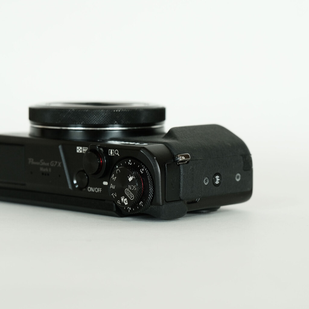Canon PowerShot G7X Mark IIの出品 | ONE SCENE（ワンシーン）