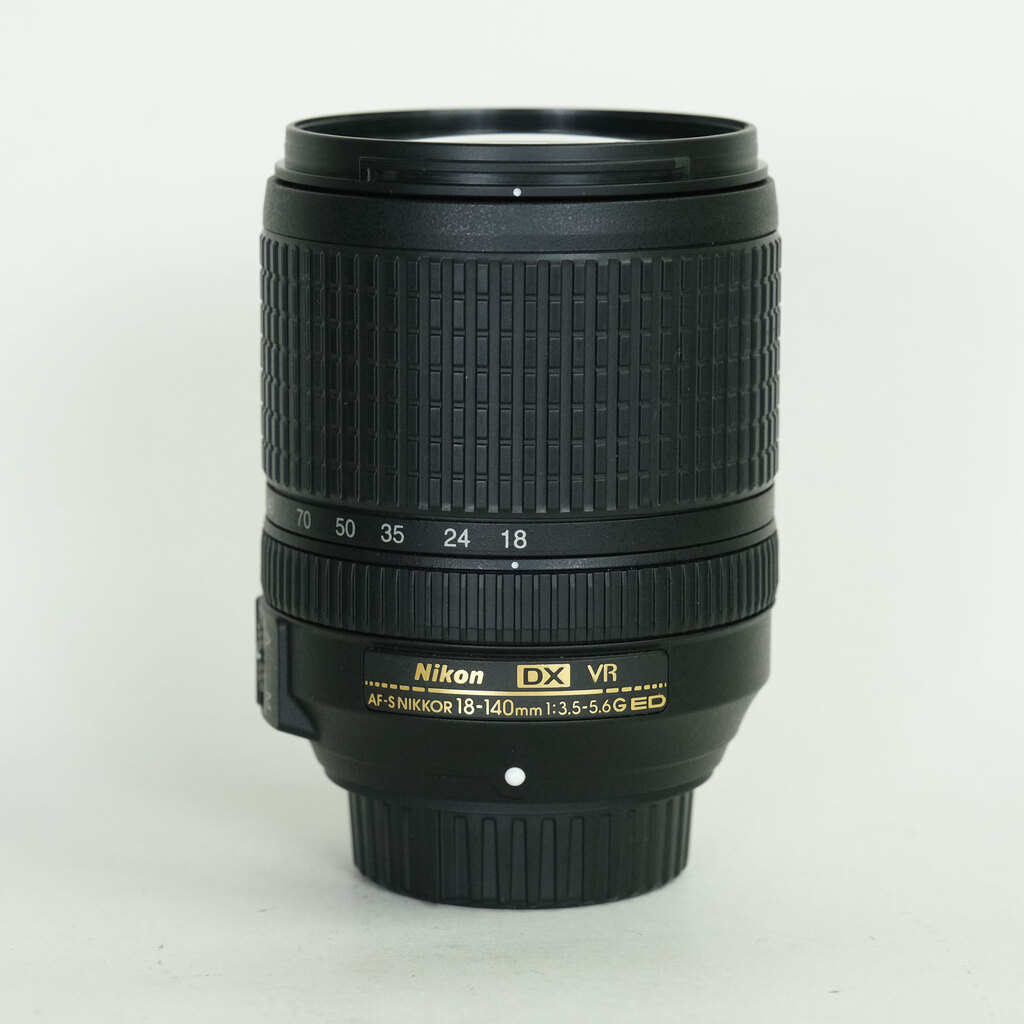 AF-S DX NIKKOR 18-140mm f/3.5-5.6G ED VR 中古価格比較 - 価格.com
