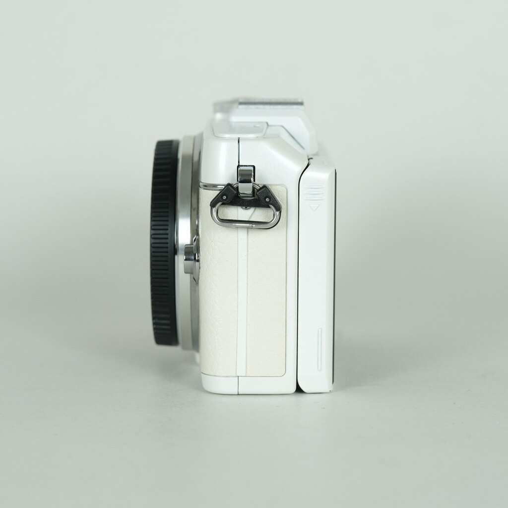 OLYMPUS PEN Lite E-PL7 ボディ ホワイトの出品 | ONE SCENE（ワンシーン）