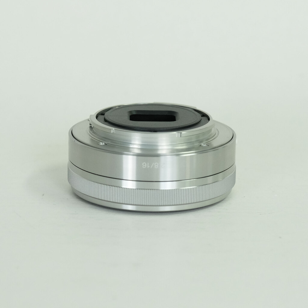 SONY E 16mm F2.8 SEL16F28の出品 | ONE SCENE（ワンシーン）