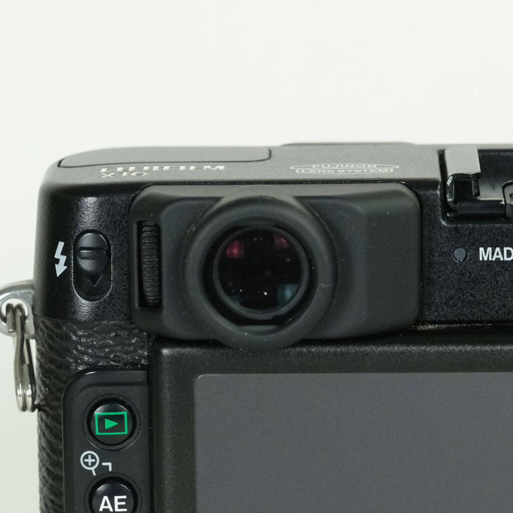 FUJIFILM X10 ブラックの出品 | ONE SCENE（ワンシーン）