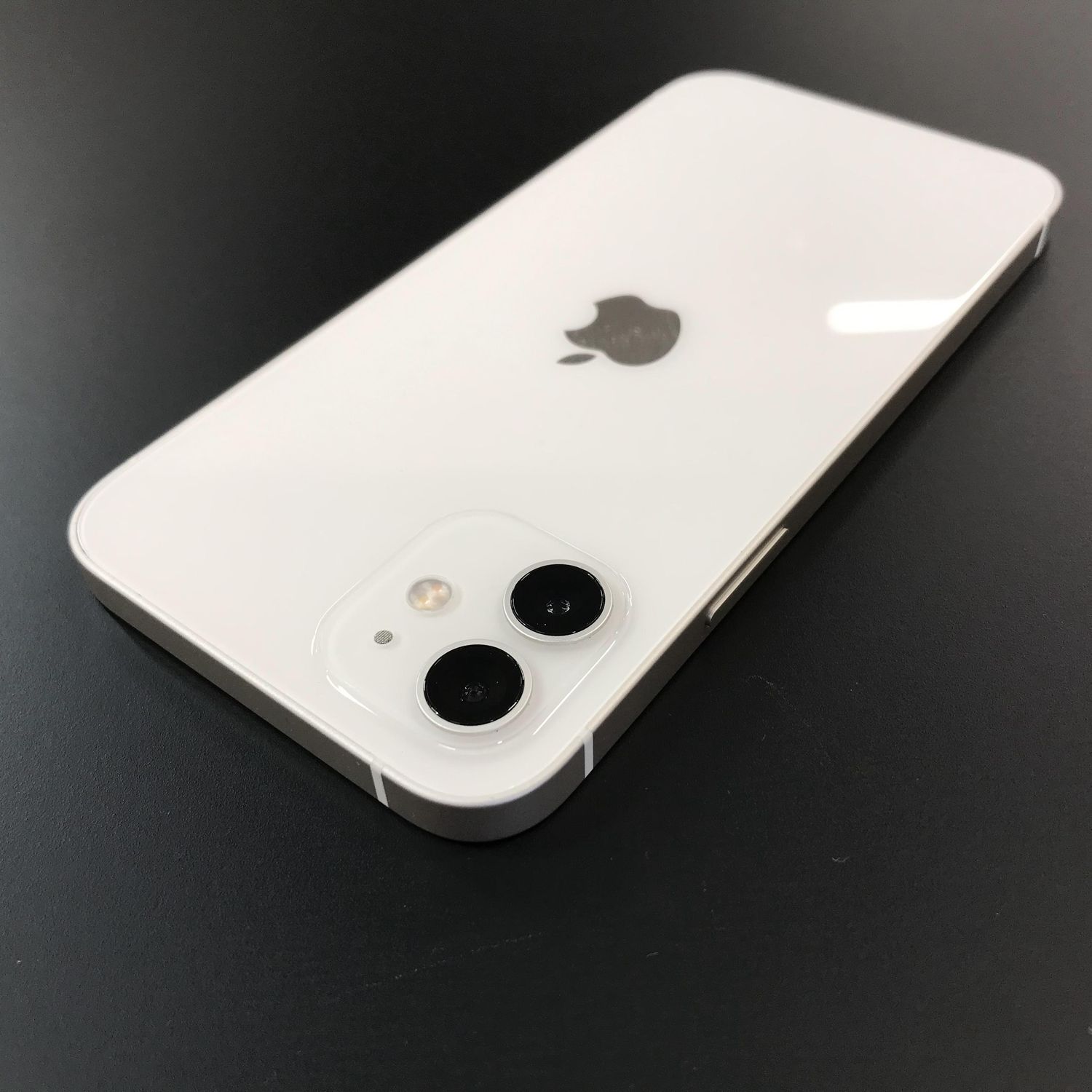 ムスビー｜Apple iPhone 12 64GB ホワイト SIMフリー バッテリー：99