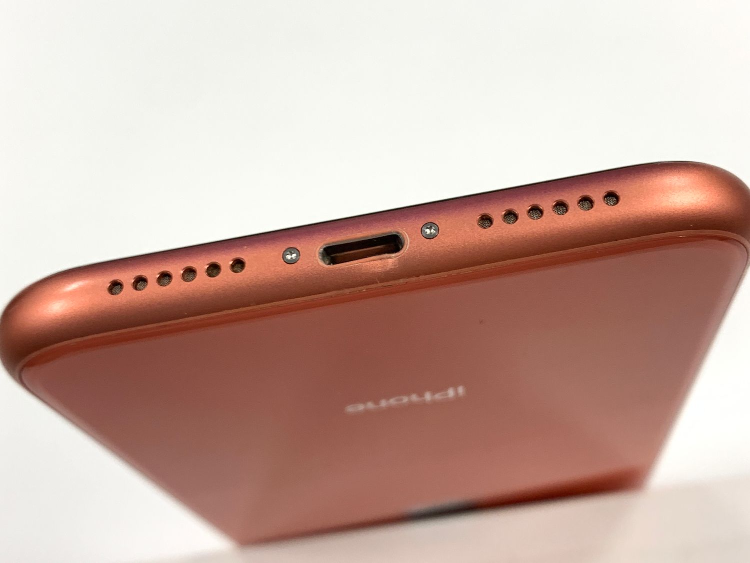 ムスビー｜電池100% SIMフリーiPhoneXR 128B コーラル【iPhone XR SIM