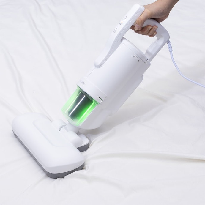 アイリスオーヤマ 布団クリーナーハイパワー FCA-B2Hをレビュー