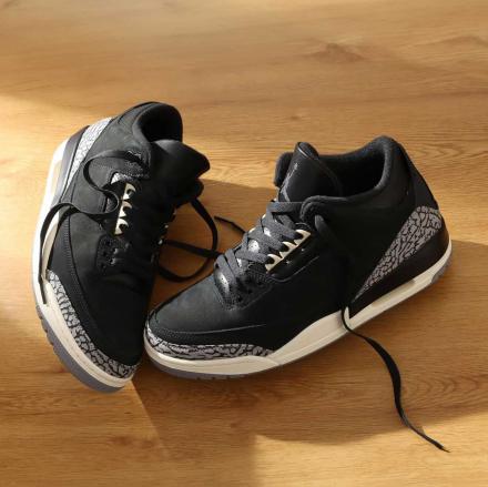 国内12月7日発売予定】 ナイキ ウィメンズ エアジョーダン3 オフ