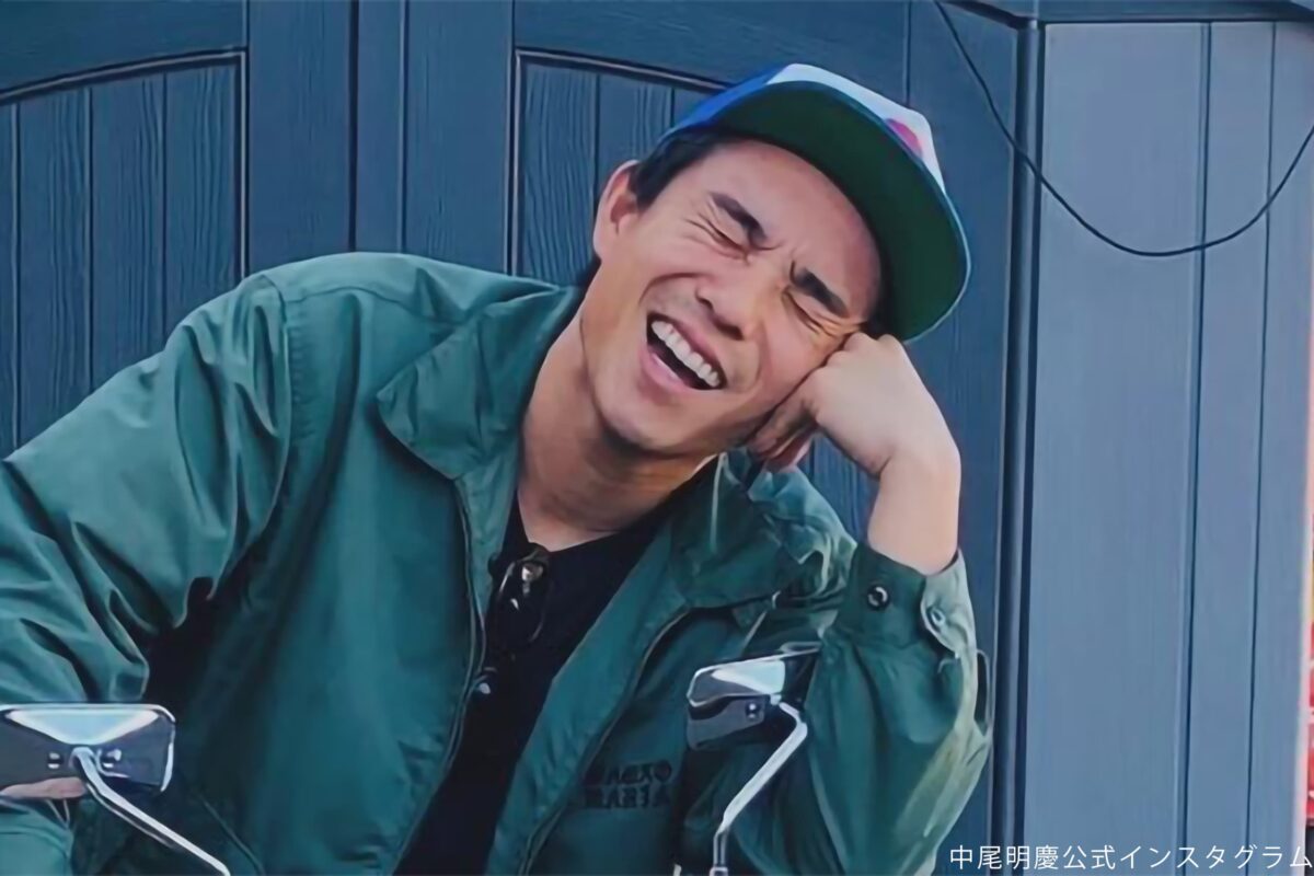 中尾明慶、「さすがに週刊誌案件」とアップした1枚の写真 隣には