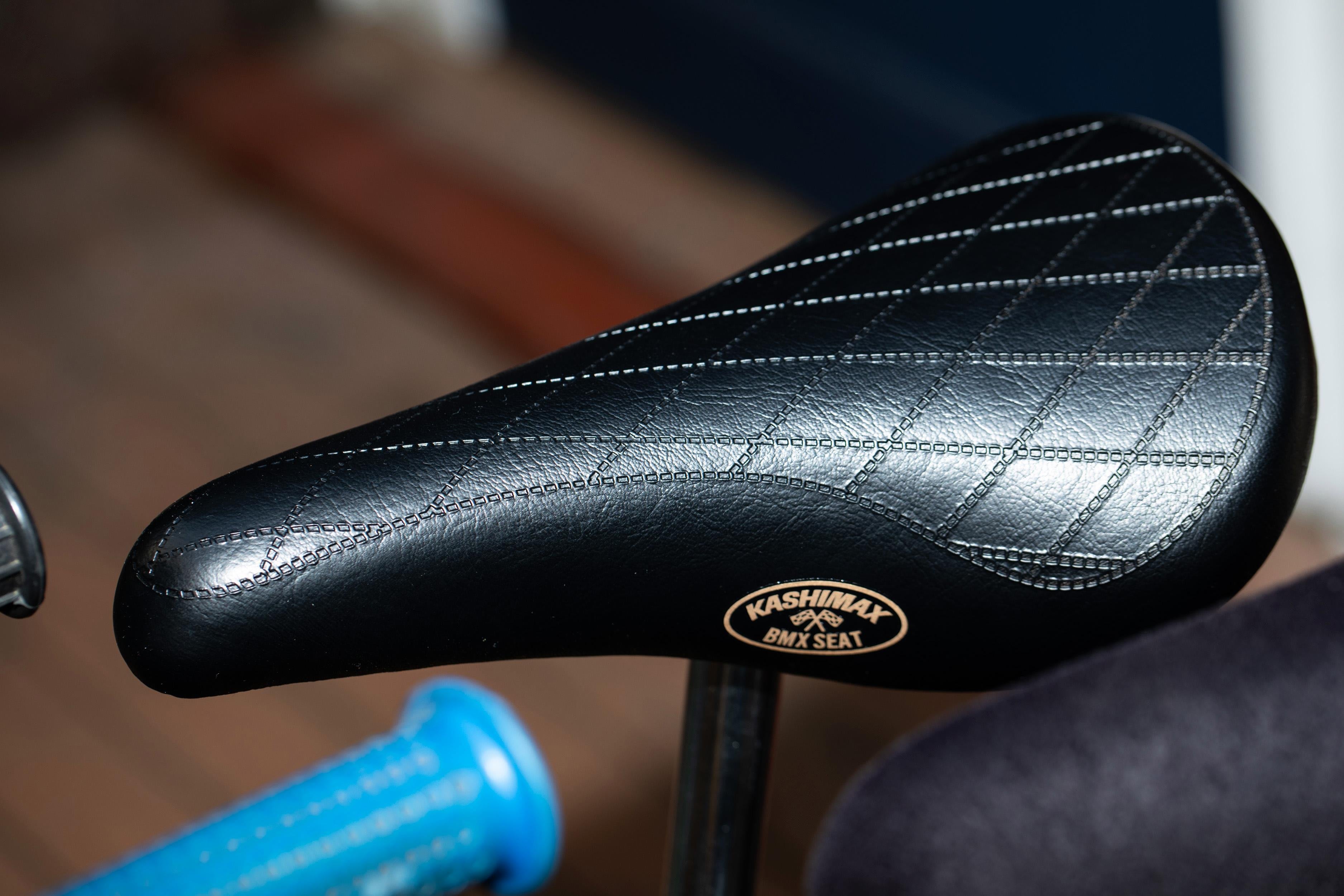 BMXパーツ最高の遺産、KASHIMAXのMXサドル｜自転車連載Vol.12 SCREAMIN