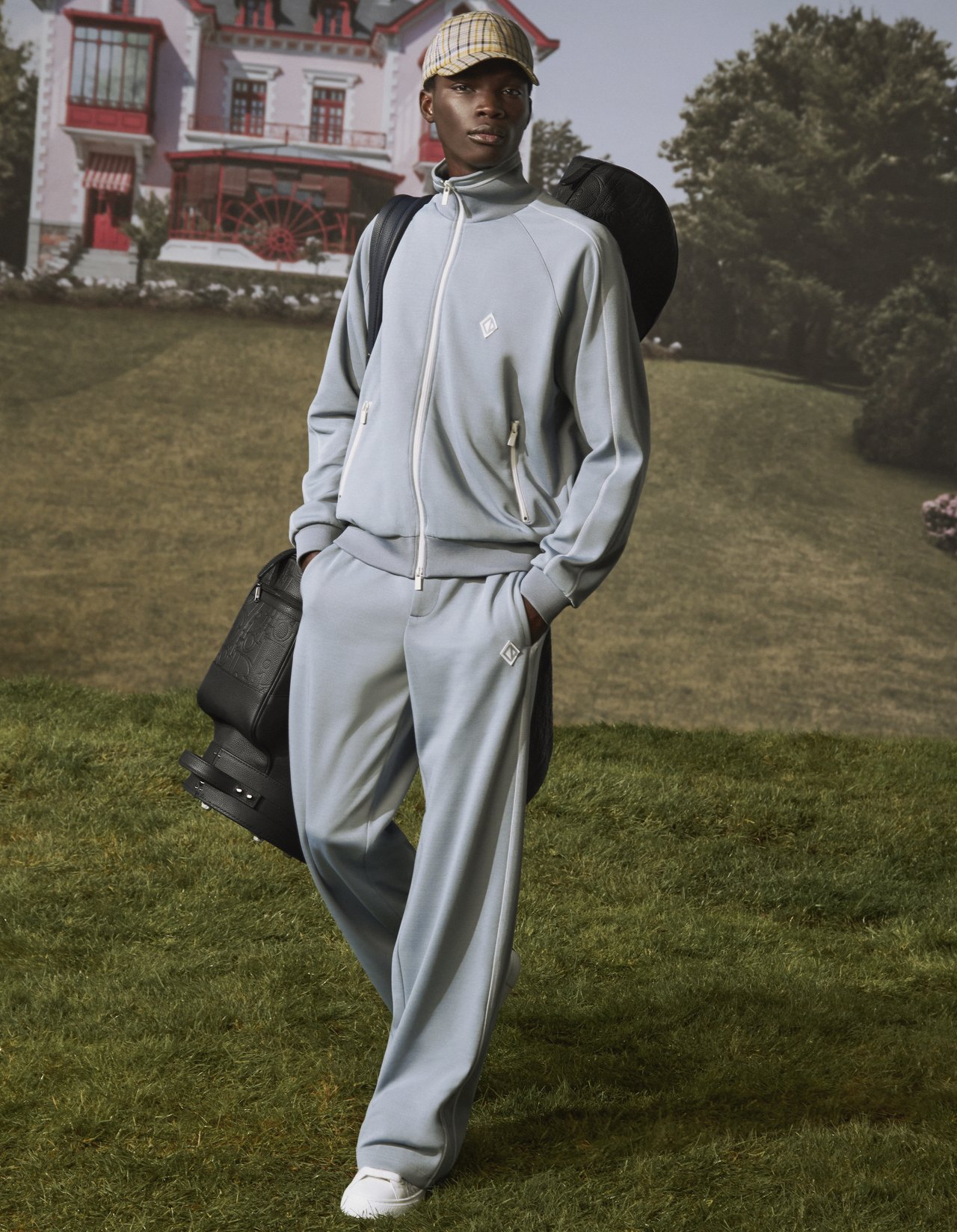 差がつく大人のゴルフウェア】街でも着たい。ディオール初のゴルフ