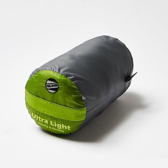 イスカ ISUKA 寝袋 ウルトラライト 夏用寝袋 化繊シュラフ 定番モデル