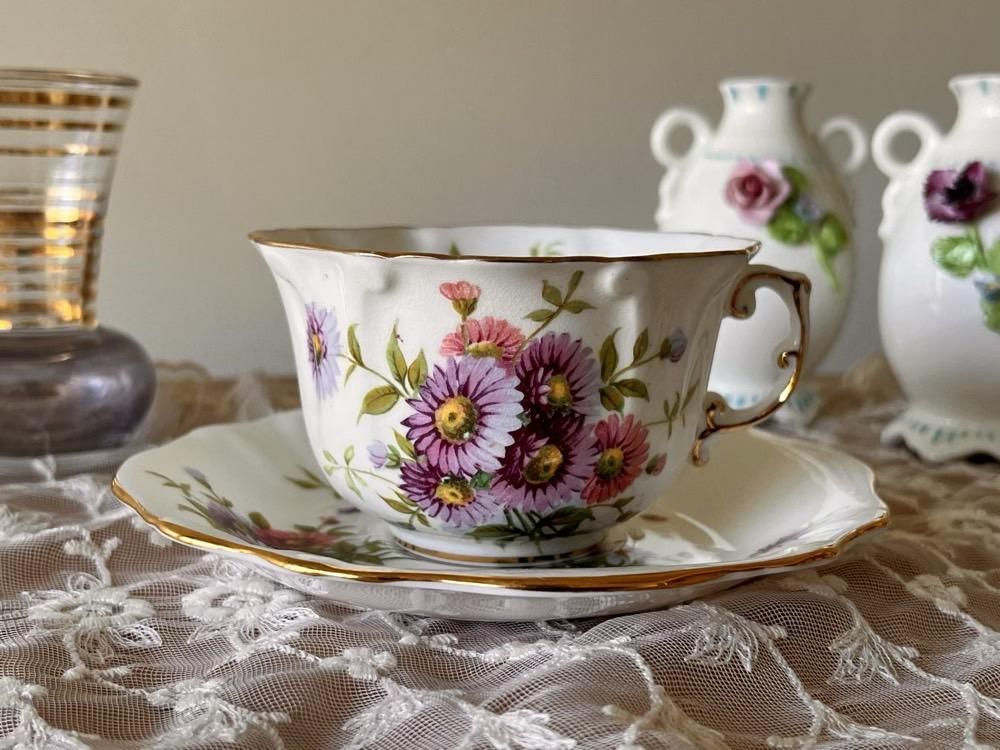 英国製ヴィンテージ ハマースレイ花柄カップ&ソーサー