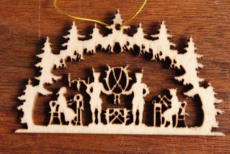 ドイツ製 木製クリスマスオーナメント4点セット